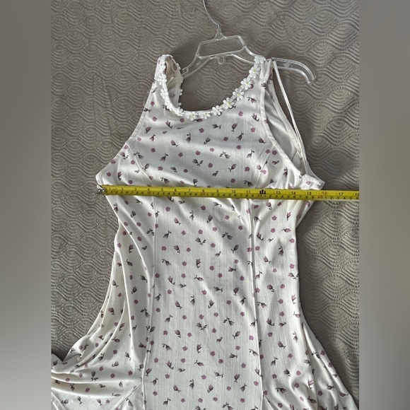 Free People 🆕 Bali Isn’t it Lovely Cream Floral Scoop-Neck Tunic size medium - Picture 10 of 13